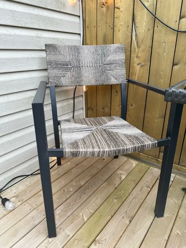 Patio Set in Dining Tables & Sets in Moncton - Image 4