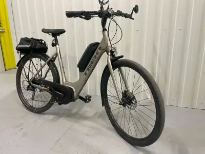 Vélo électrique Trek Verve+ 2, View more
