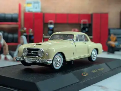 This is a 1953 Nash collectible car in good condition. It is a great piece for any car enthusiast or...