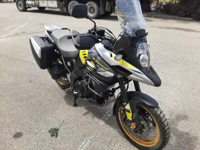 2018 Suzuki Vstrom DL1000 sport adventure tourer, ABS, V-twin, under 46000 km, recently serviced, ne...