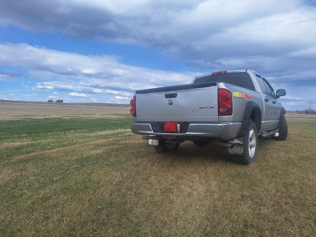 2008 Dodge 1500, 5.7 Hemi in Cars & Trucks in Red Deer - Image 4