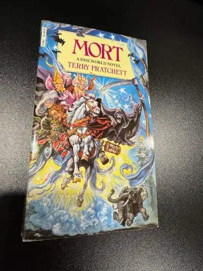 Mort by Terry Pratchett paperback Discworld series, View more