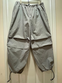 H&M grey cargo pants 