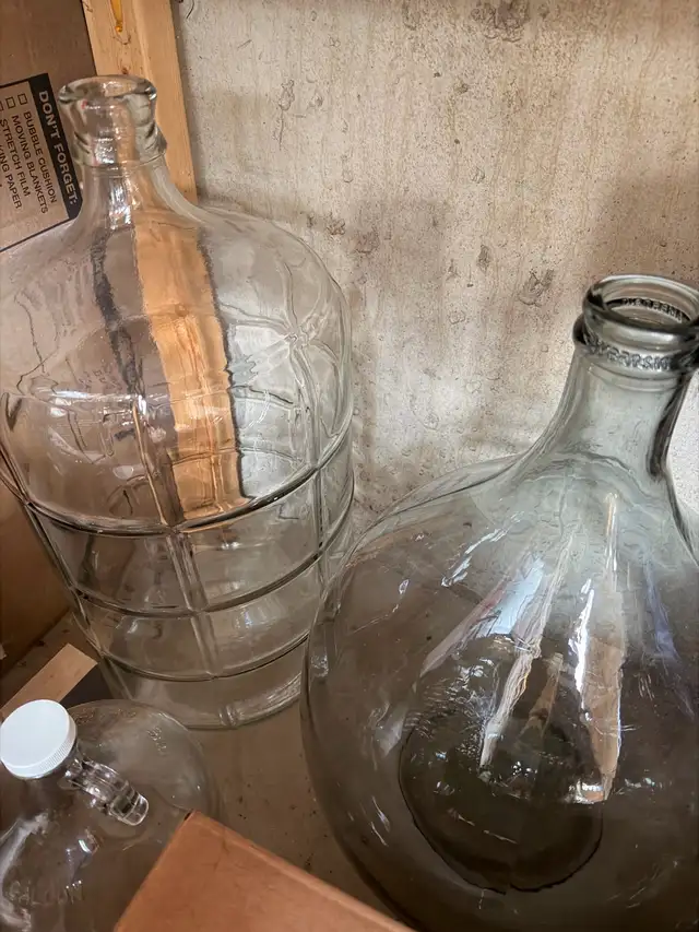 Home Brewing Equipment Set in Hobbies & Crafts in Barrie - Image 3