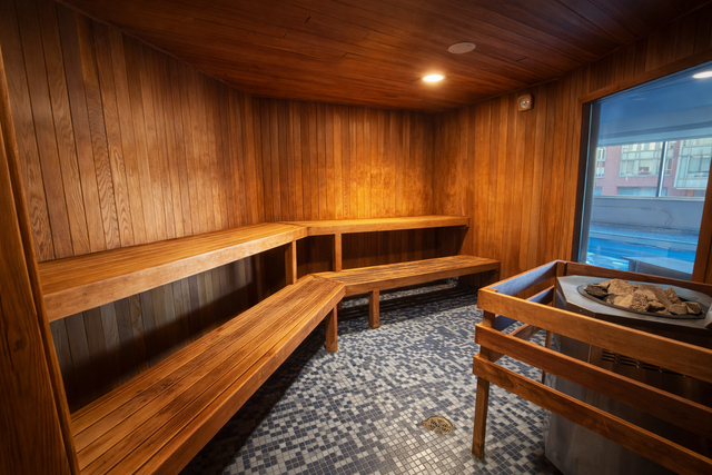 FURNISHED PRIVATE ROOM FOR RENT DOWNTOWN VANCOUVER FOR NEWCOMERS in Room Rentals & Roommates in Vancouver - Image 17