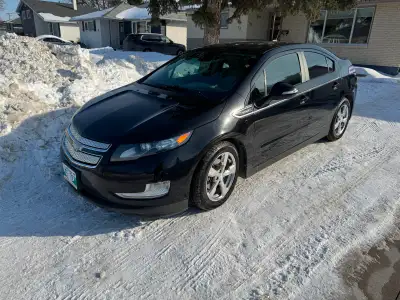 Great daily driver, you can choose to use zero gas, or if you do use gas have the best gas mileage o...