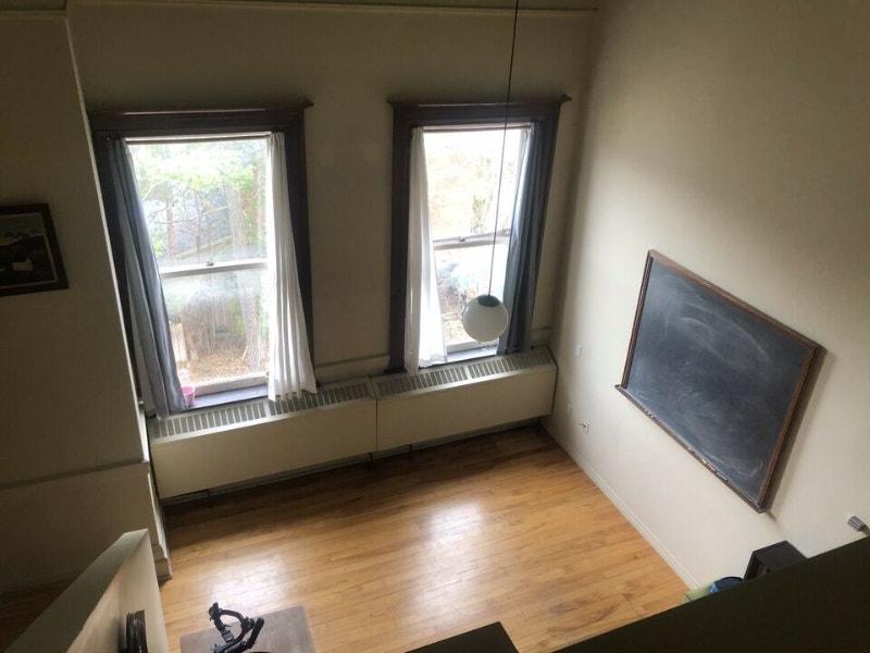 Two Story One Bedroom Loft Long Term Rentals Peterborough