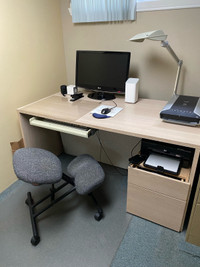 Bureau et chaise ergonomique 