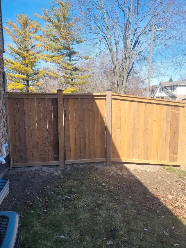Fences, fence repair and post hole diggi g63581884444547122