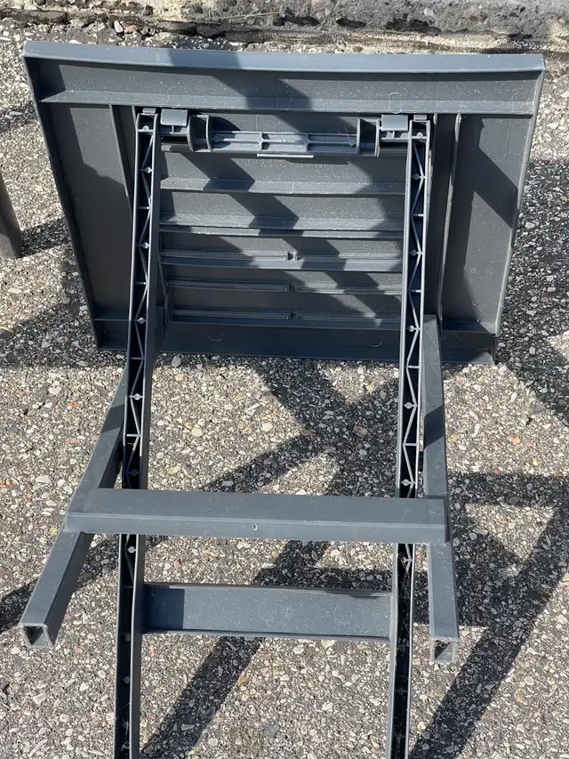 acacia wood outdoor chair set in Patio & Garden Furniture in Regina - Image 7