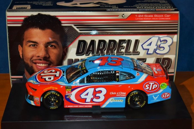 Bubba Wallace / Petty Racing 1/24 Scale NASCAR Diecasts in Arts & Collectibles in Bedford - Image 2