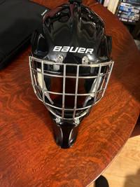Bauer goalie mask perfect condition 