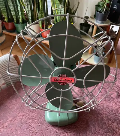 Extremely rare 1950's Dominion Electrohome fan, View more