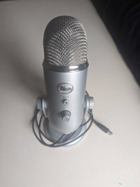 Silver Blue Yeti Microphone USB