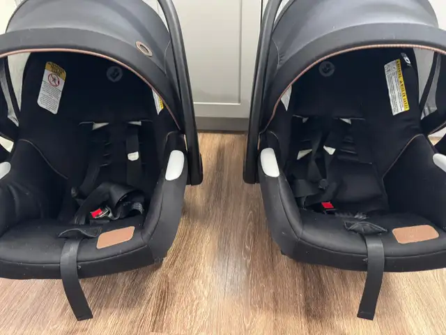Maxi Cosi Mico Luxe+ Infant Car Seats in Strollers, Carriers & Car Seats in Hamilton - Image 2