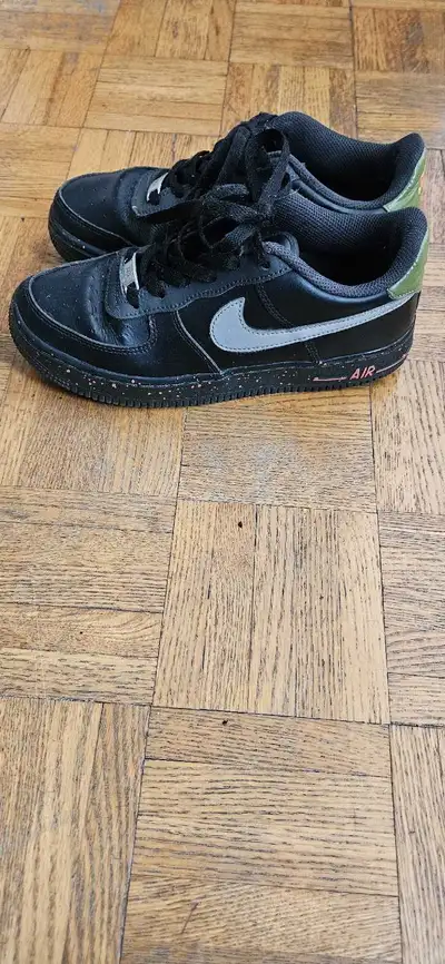 Nike Air Force 1, View more