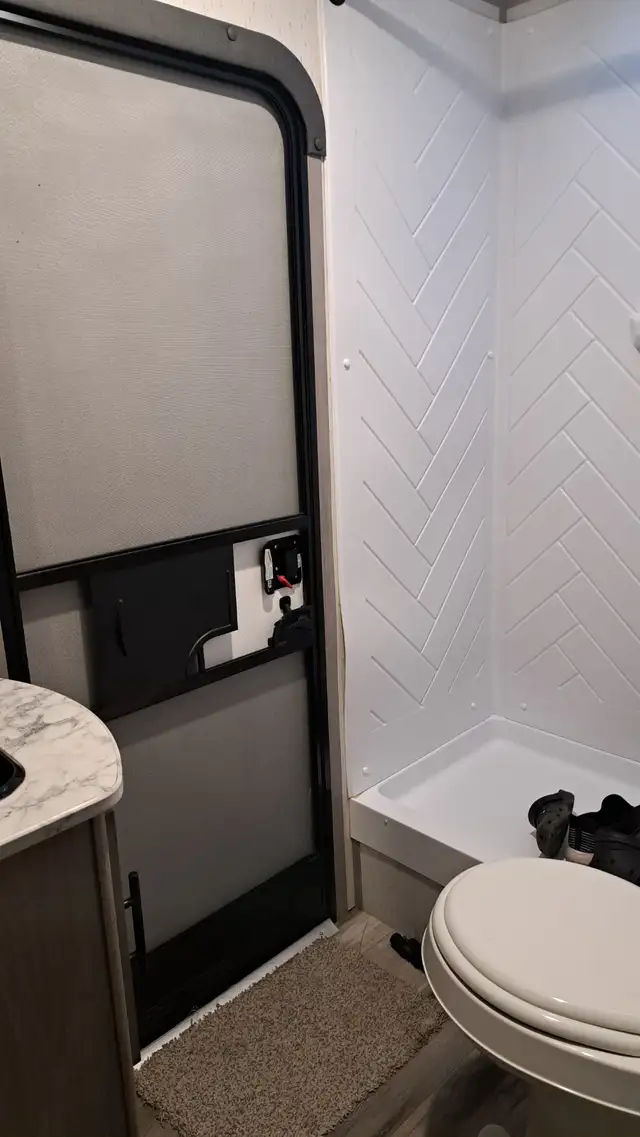 2022 Dutchmen Coleman Lantern 263BH in Travel Trailers & Campers in Regina - Image 11