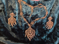Necklace earrings set - Gold antique look  jewelry 