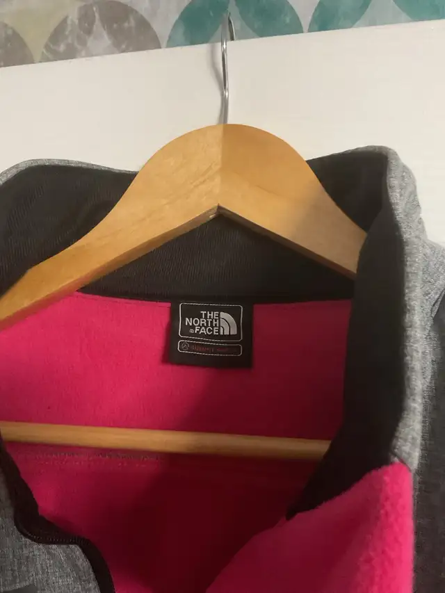 The North Face Women’s  in Women's - Tops & Outerwear in St. John's - Image 4