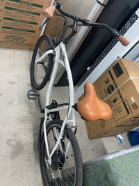 SWFT Fleet 500W Electric City Bike (Missing battery)