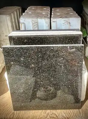 BLACK GRANITE TILE SLABS 24 ft.² $8/ft.² Name of Granite: Black Galaxy 2 boxes of 10 = 20tiles + 4 t...