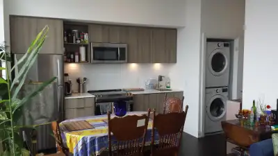 Looking for an amazing roommate… to share my 2 B & 2 B Apt.