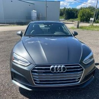 AUIDI A 5 COUPÉ PROGRESSIVE SLINE dans Autos et camions  à Laurentides