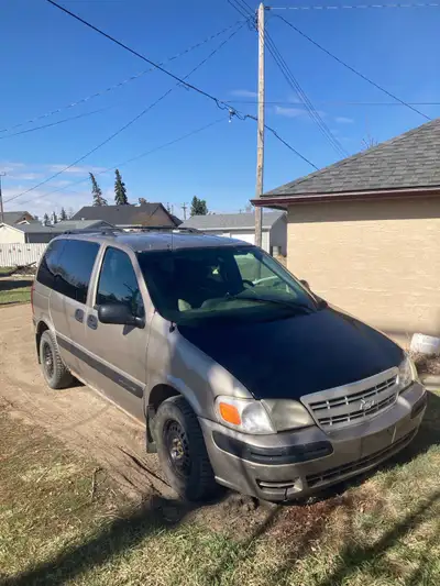 This van isn’t pretty but she’s a tank starts every time even in the cold weather has a new radiator...