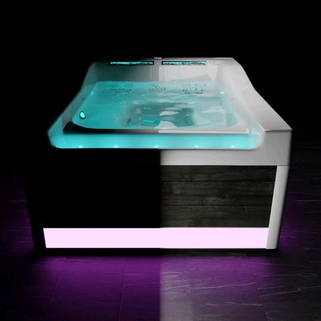 CKSpas Luxury Hot tubs and Swim spas Huge Inventory Spas et