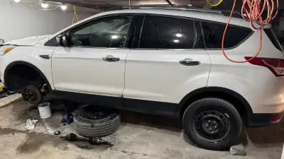 Parting out 2015 ford escape SE AWD. The 2.0L engine is no good it blew a piston rod. The engine how...