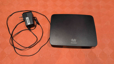 Cisco Linksys SE2800 Switch, View more