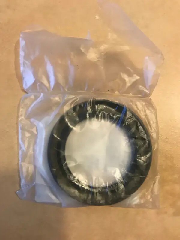 Suzuki C50 -Propeller Shaft Drive Gear Motorcycle Parts in Motorcycle Parts & Accessories in Oakville / Halton Region - Image 3