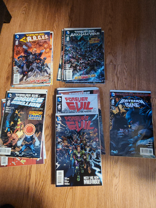 Forever Evil Complete Lot 27 Book Lot in Comics & Graphic Novels in Cambridge