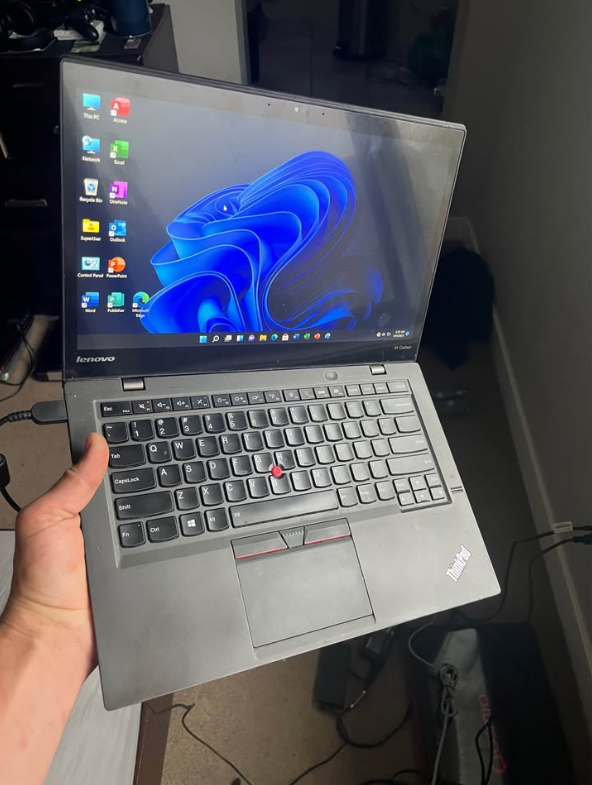 i5 Lightning Fast X1 Carbon Windows 11 Office 2021