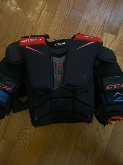 ccm Extreme Flex E1.9 chest protector, View more