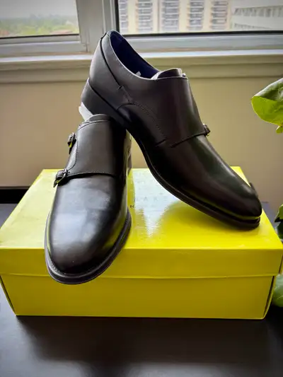 These are a stylish pair of brand new in box Ted Baker shoes, perfect for any occasion. These shoes...
