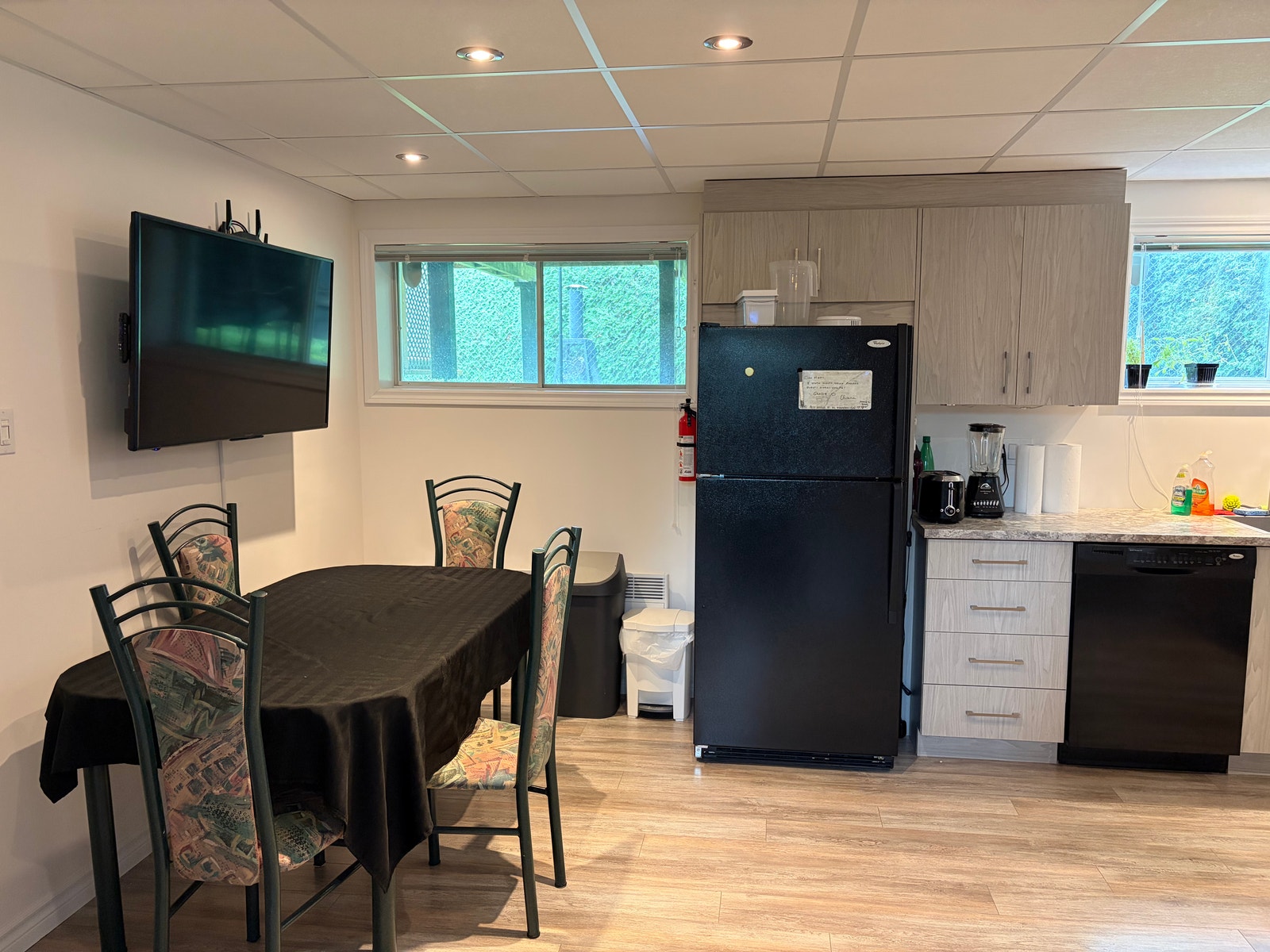 **** Chambre à Louer - Université de Sherbrooke **** — photo 3