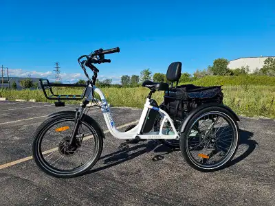 Visit us at www.zeusebikes.ca Available on the phone 7 days a week Free express shipping Financing A...