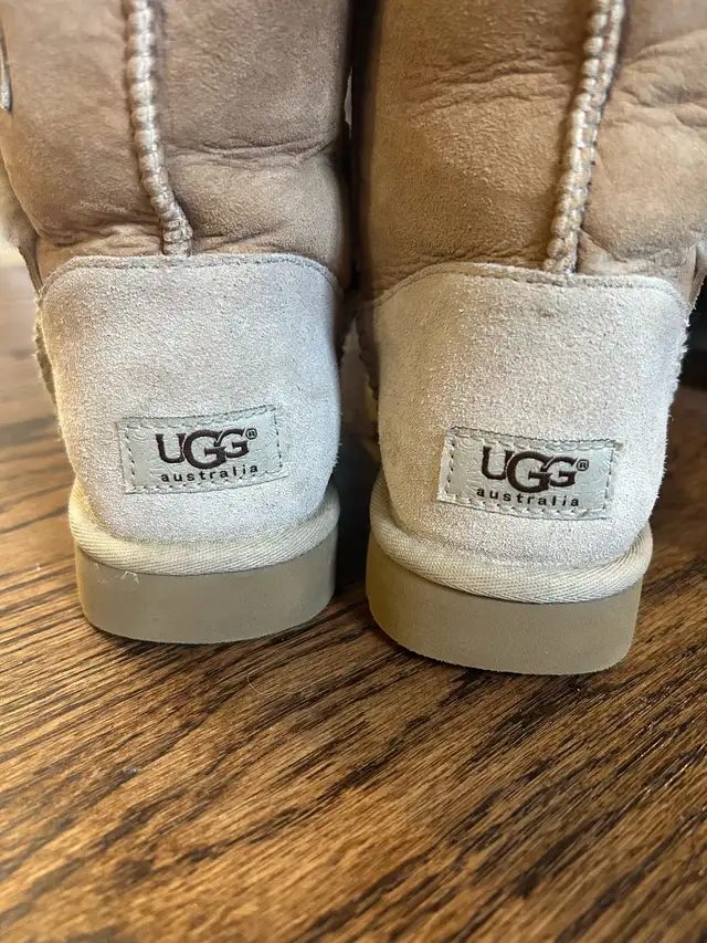 UGG Bailey Button Triplet Boots in Women's - Shoes in Markham / York Region - Image 6