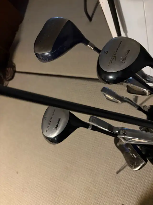 women’s right handed golf clubs and bag in Golf in Guelph - Image 6