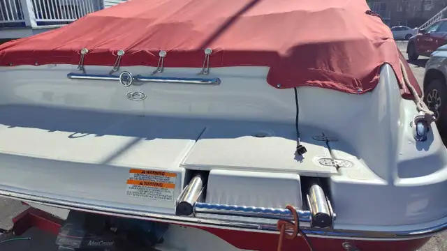 bateau Crownline 19 SS in Powerboats & Motorboats in Longueuil / South Shore - Image 7
