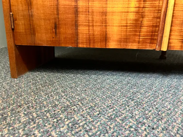 Solid Hawaiian Koa Wood Cabinet in Bookcases & Shelving Units in City of Toronto - Image 6
