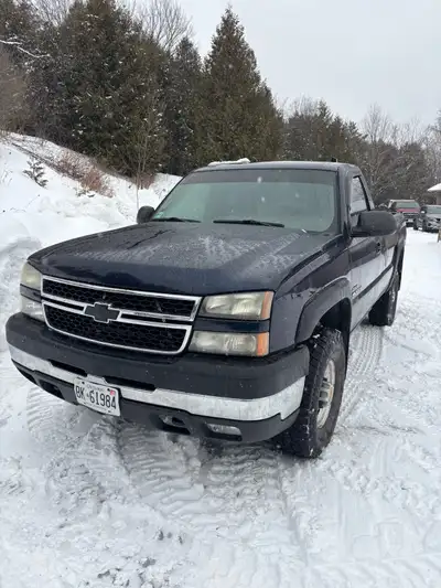 2006 silverado Duramax for sale. Completely stock. Overall in good shape
