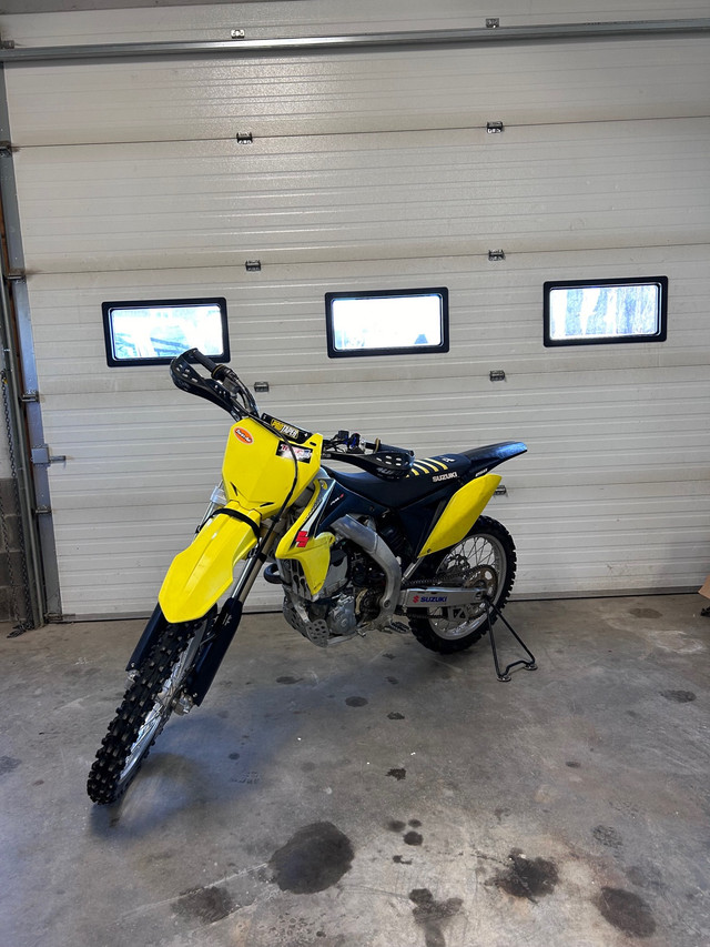 Suzuki Rmz 250 in Dirt Bikes & Motocross in Sudbury