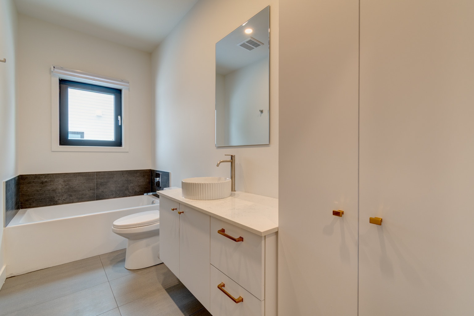 3330 Boulevard Fiset — photo 2