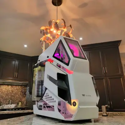 Custom Gaming PC - Ryzen 7 7700x / RTX 5060 / 32GB RAM DDR5, View more