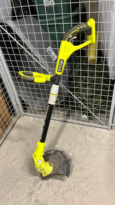 Coupe-bordure sans fil Ryobi 18V outil seulement, View more