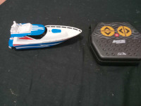 LITTLE RC BOAT