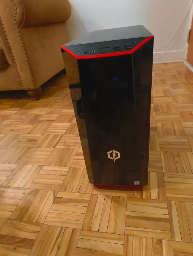 Cyberpower PC gaming tower i5-8400, RTX 480 in Desktop Computers in City of Montréal - Image 5