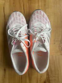 Adidas Adizero Boston 9 Women’s running shoes size 9